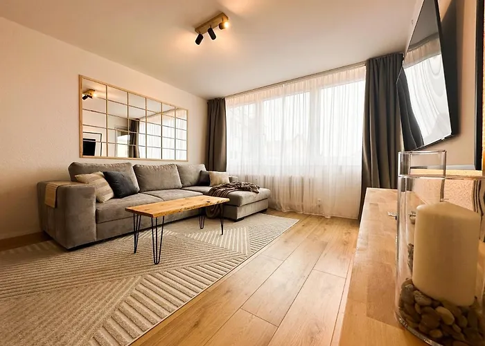 Kirchturm-Panorama - Apartment Mit Balkon Im Herzen Von Braunschweig
